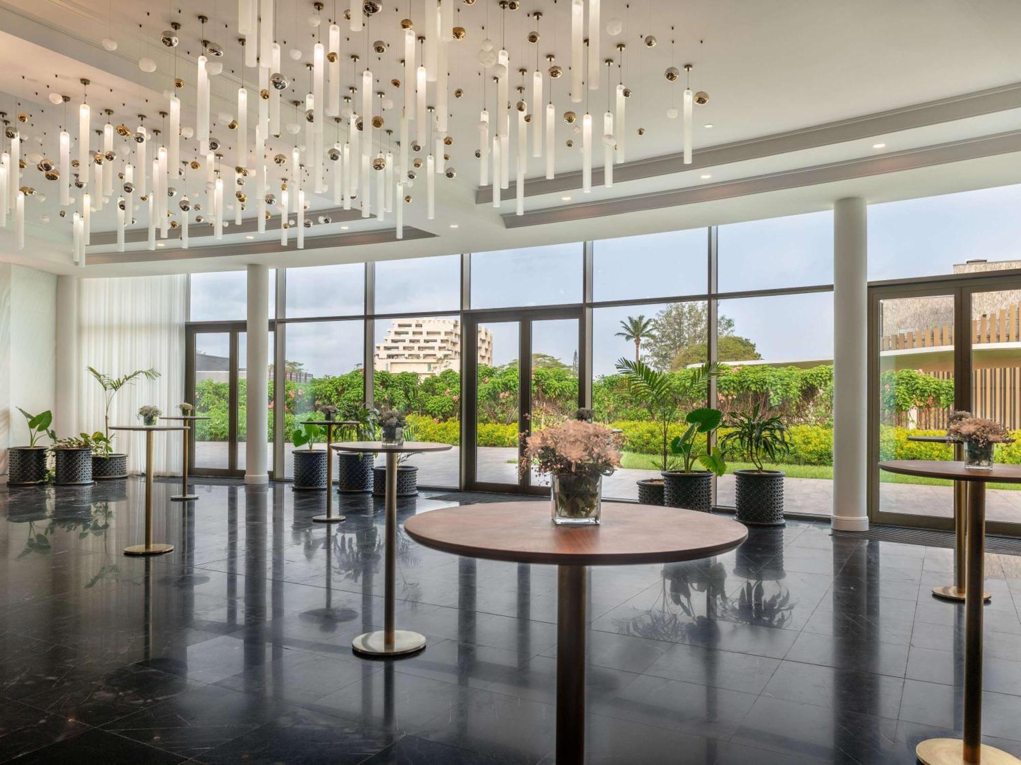 Sofitel Cotonou Marina Hotel & Spa Exterior foto